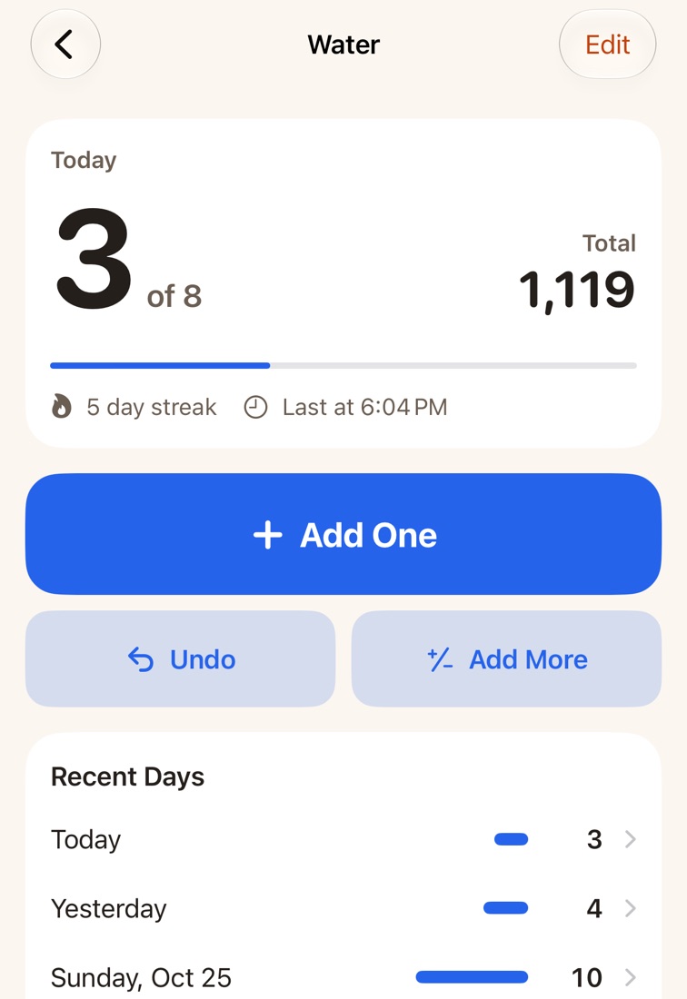 CountNest showing a Water tally: 3 of 8 today, a 5 day streak and recent days.